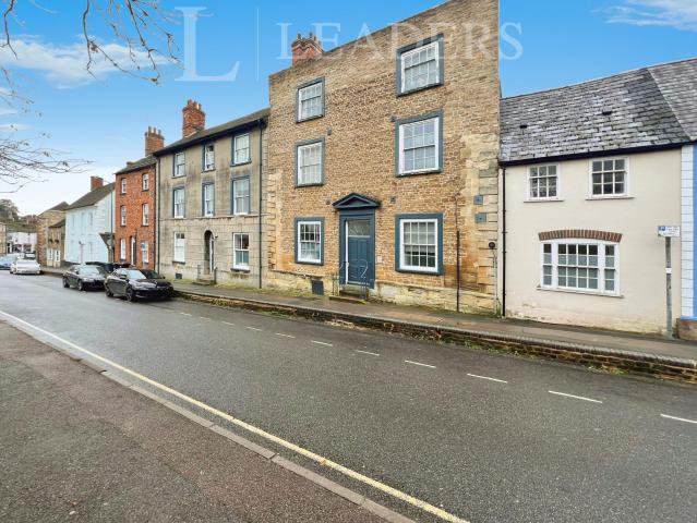 Apartment for rent in Great Faringdon, Dromore