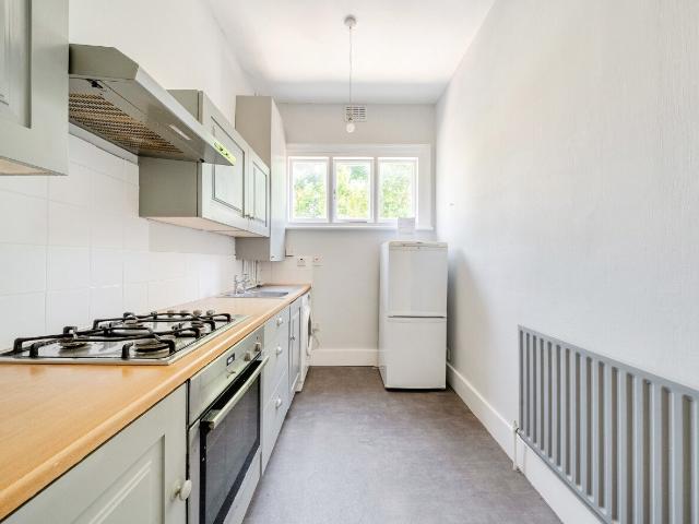 Apartment for rent in Streatham, Greater London