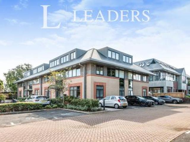 Apartment for rent in Kingsway Business Park, Woking