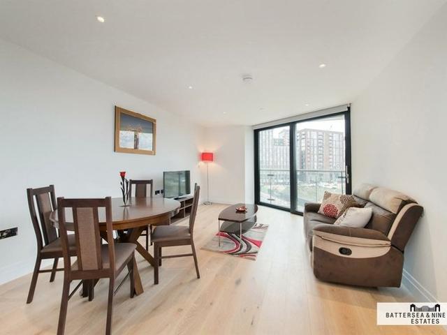 Apartment for rent in Nine Elms, Greater London