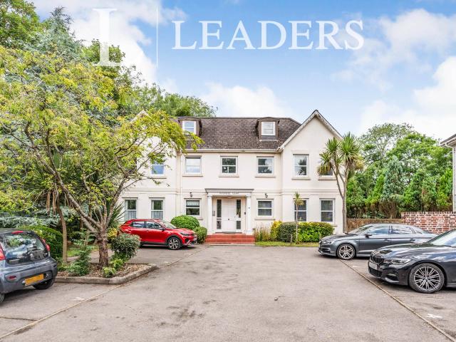 Apartment for rent in Helford, Hampshire