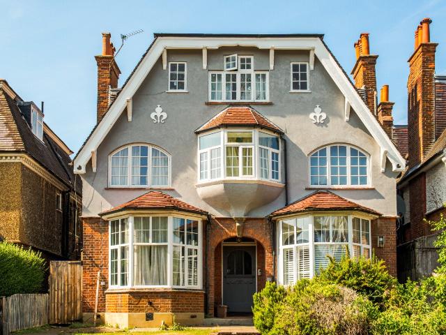 Apartment for rent in Roehampton, Greater London