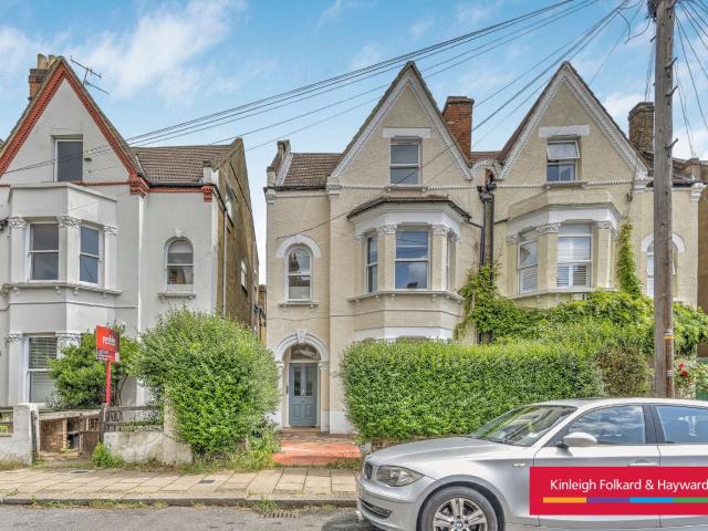 Apartment for rent in Tulse Hill, Greater London