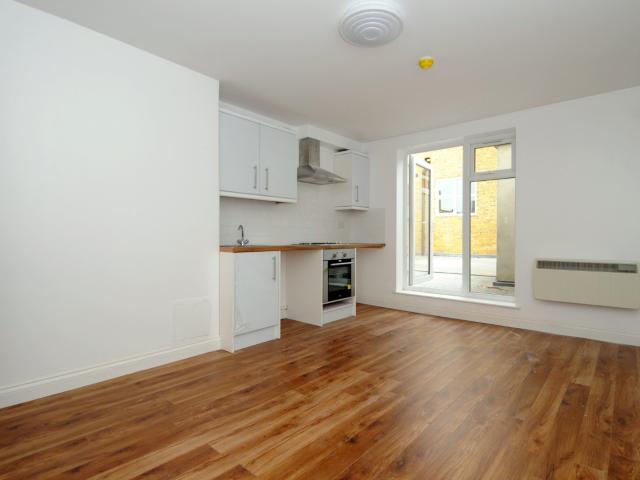 Apartment for rent in Peckham, Greater London