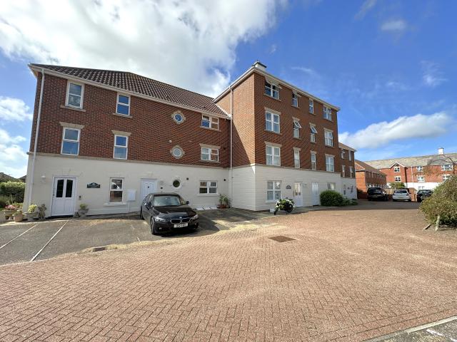Apartment for rent in Sovereign Harbour, Eastbourne