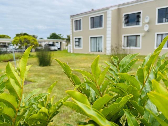 Apartment for rent in Baardskeerdersbos, Western Cape