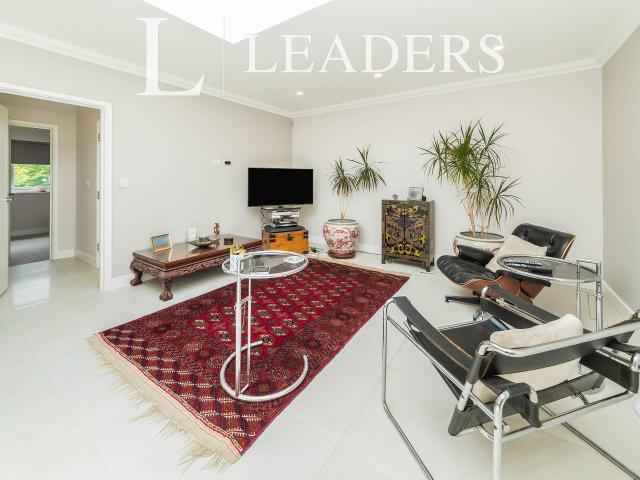 Apartment for rent in Hillview, Surrey