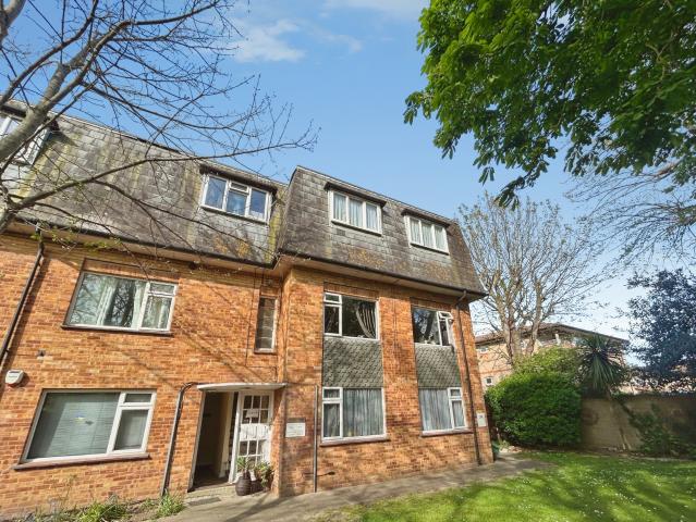 Apartment for rent in Spring Vale, Hampshire