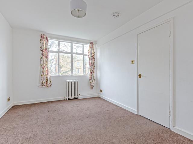 Apartment for rent in Shepherd's Bush, Greater London
