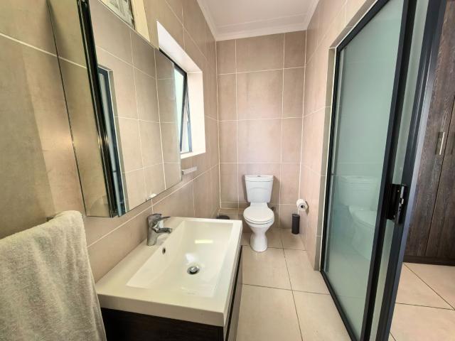 Apartment for rent in Helderzicht, Somerset West