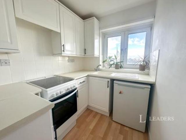 Apartment for rent in Priddy's Hard, Gosport