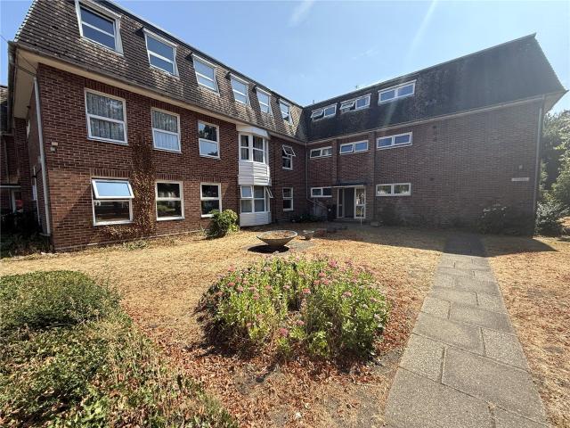 Apartment for rent in Merry Oak, City Of Southampton