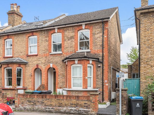 Apartment for rent in Surbiton, Greater London