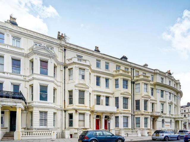Apartment for rent in Aldrington