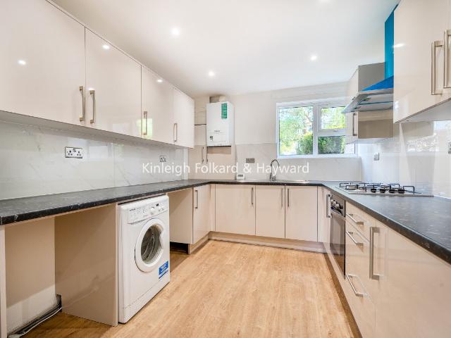 Apartment for rent in London Borough of Croydon, Addiscombe