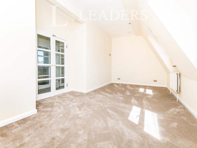 Apartment for rent in Key Street, Suffolk