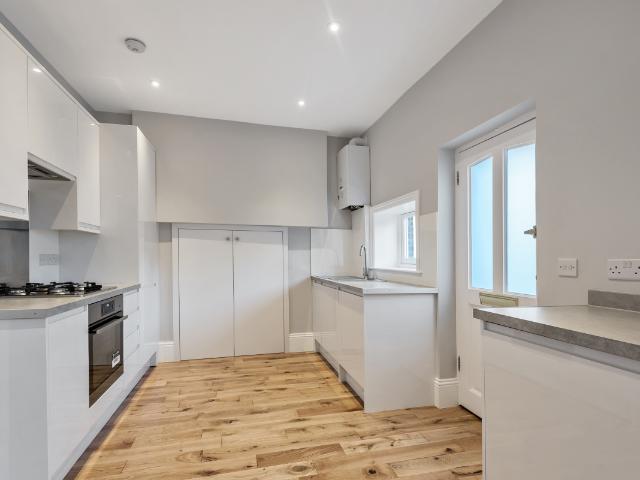 Apartment for rent in Clapham Junction, Greater London