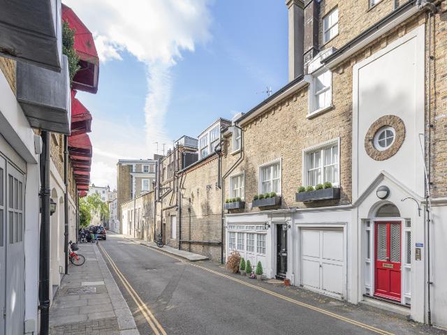 Apartment for rent in South Kensington, Greater London