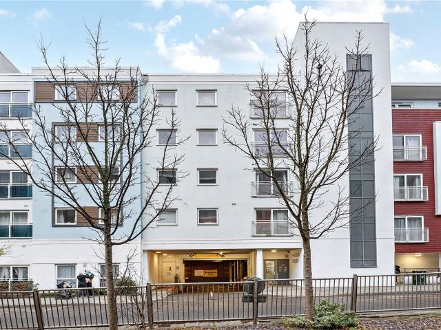Apartment for rent in Woodcote, Epsom