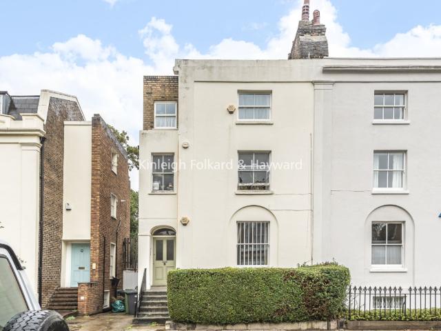 Apartment for rent in Stockwell Park, Greater London