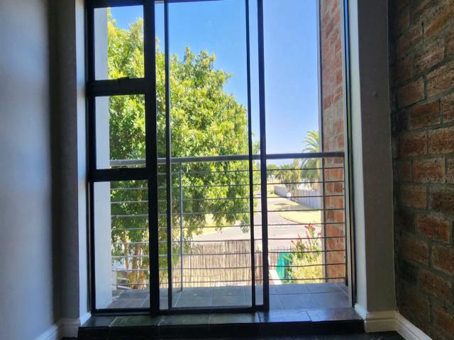 Apartment for rent in Flamingo Vlei, City of Cape Town