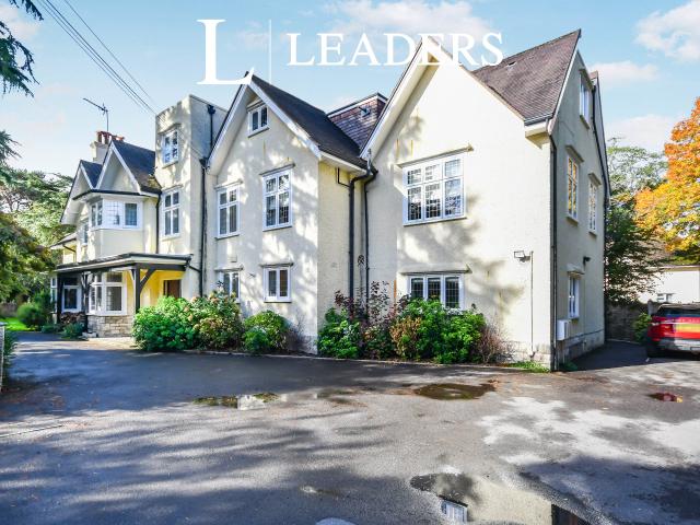 Apartment for rent in Talbot Village, Bournemouth
