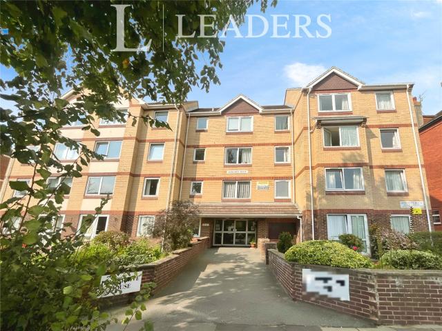 Apartment for rent in Aldrington