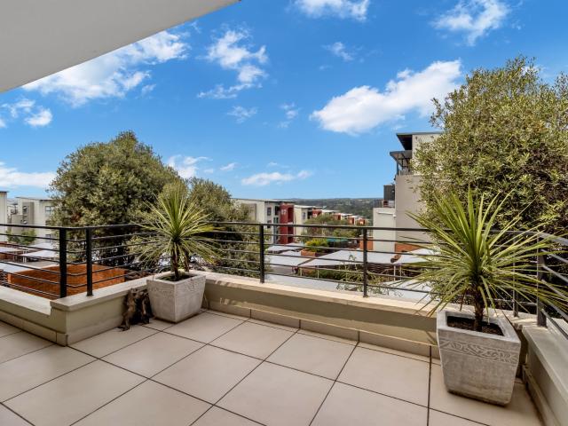 Apartment for rent in Douglasdale, Randburg