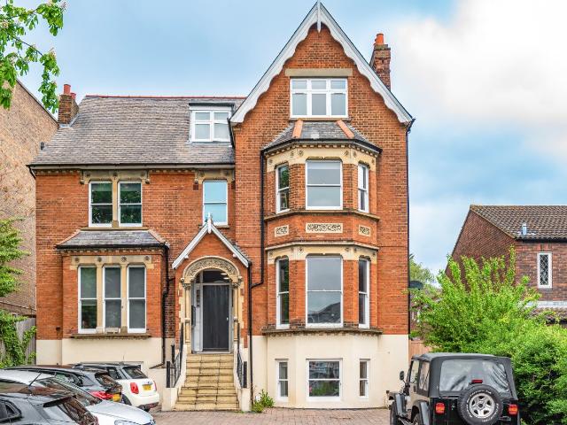 Apartment for rent in Tulse Hill, Greater London
