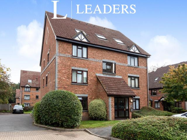 Apartment for rent in Sheerwater, Woking