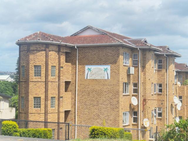 Apartment for rent in Princess Grant, Kwazulu-natal
