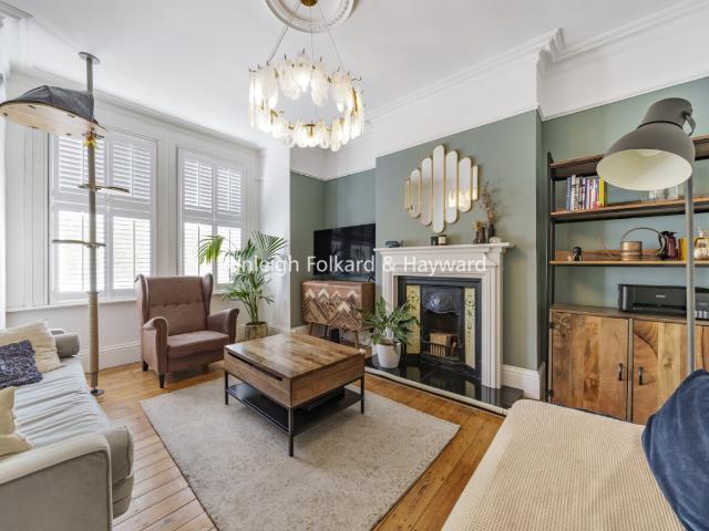 Apartment for rent in Anerley, Greater London