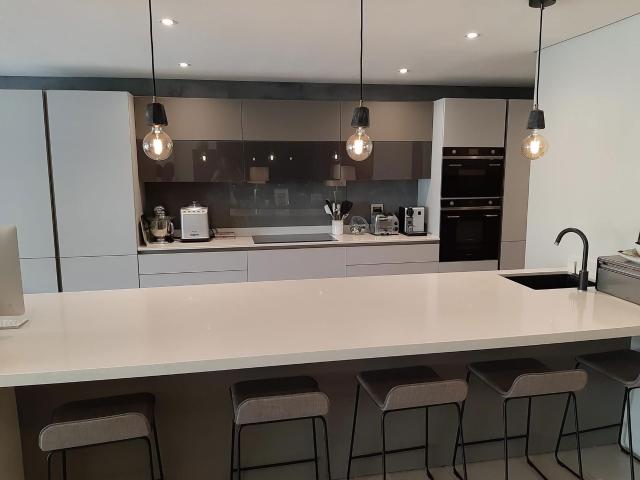 Apartment for rent in Westridge, Umhlanga Rocks
