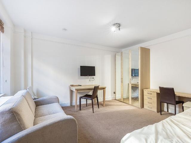 Apartment for rent in Saint Pancras, Greater London