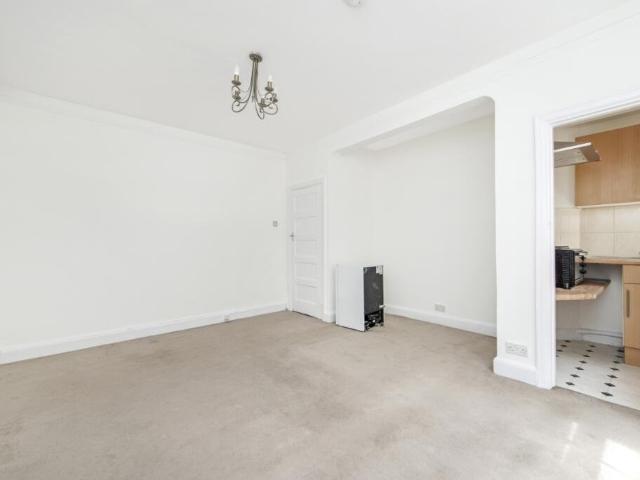 Apartment for rent in Saint Pancras, Greater London