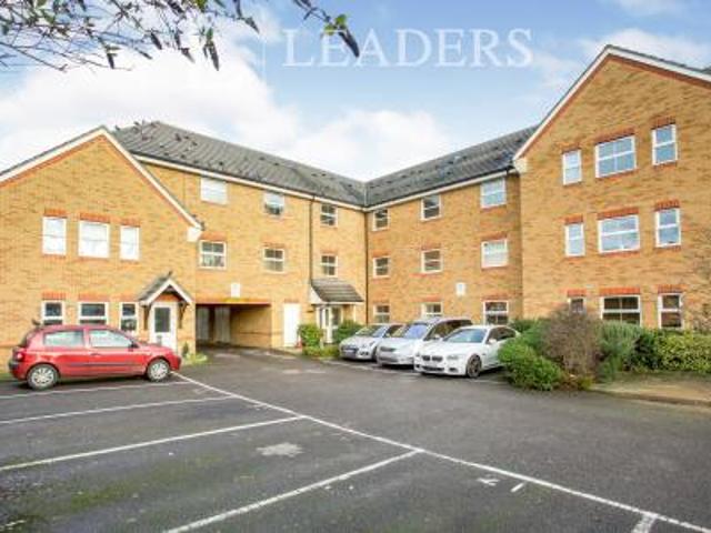 Apartment for rent in Horsell, Woking