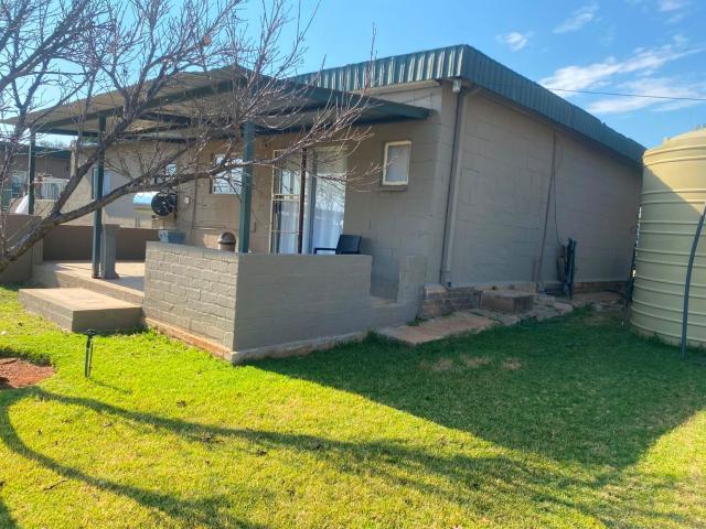 Apartment for rent in Dr Ruth Segomotsi Mompati District Municipality, North West