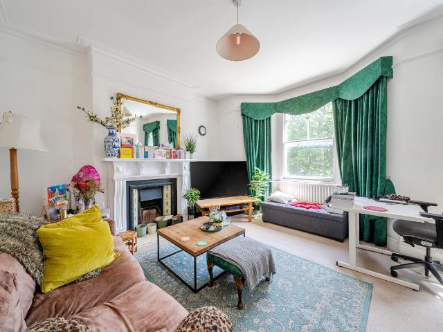 Apartment for rent in Clapham Junction, Greater London