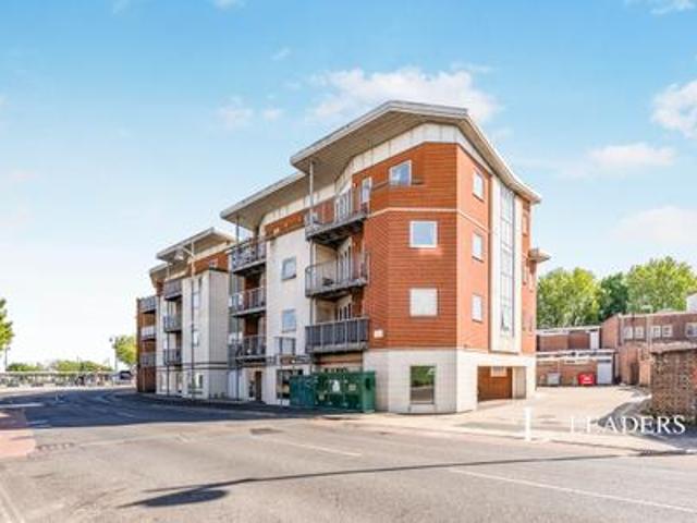 Apartment for rent in Priddy's Hard, Gosport