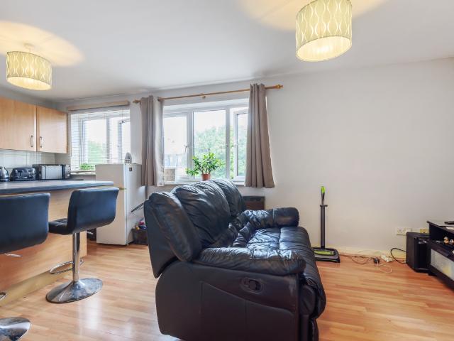 Apartment for rent in London Borough of Merton, Greater London