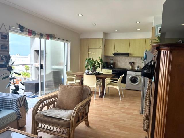 Apartment for rent in Bloubergrant, City of Cape Town
