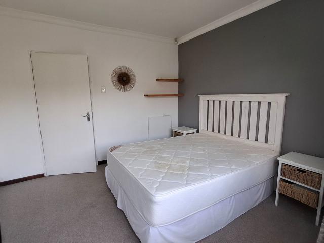 Apartment for rent in Bloubergrant, City of Cape Town