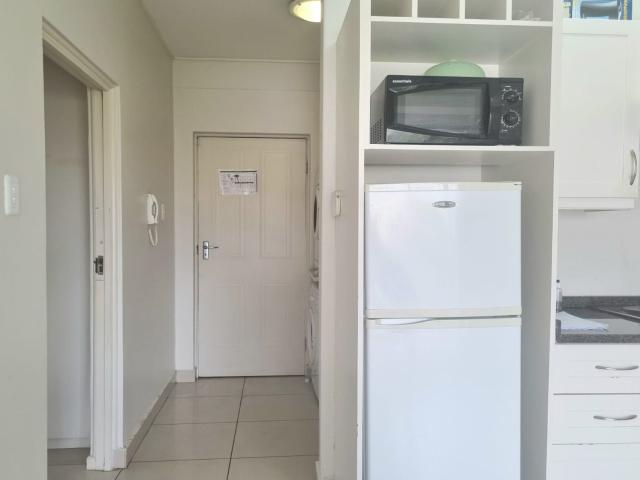 Apartment for rent in Makhanda, Makana Local Municipality