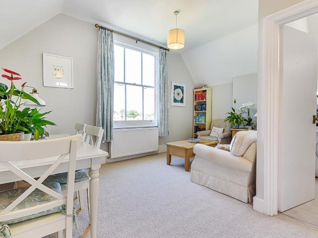 Apartment for rent in Putney, Greater London