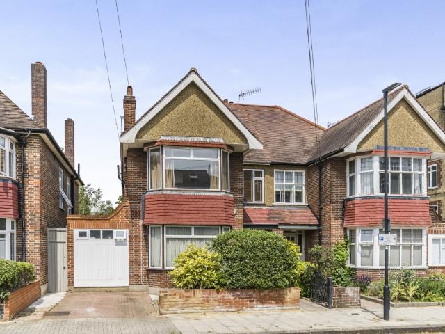 Apartment for rent in Clapham, Greater London