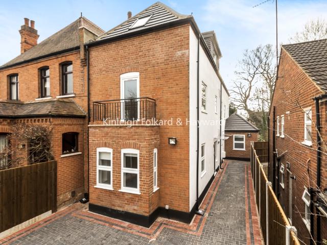 Apartment for rent in Church End, Greater London