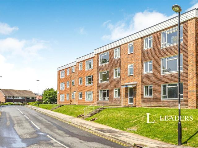 Apartment for rent in World's End, Perryfields