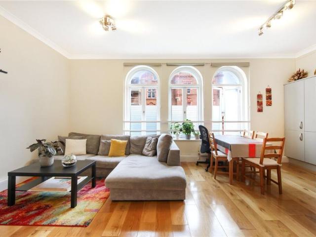 Apartment for rent in London Borough of Merton, Greater London