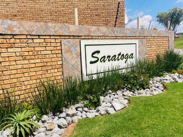Apartment for rent in Krugersdorp, Mogale City Local Municipality