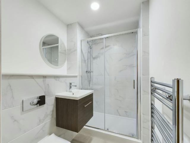 Studio for rent in City Centre, Isle Of Man